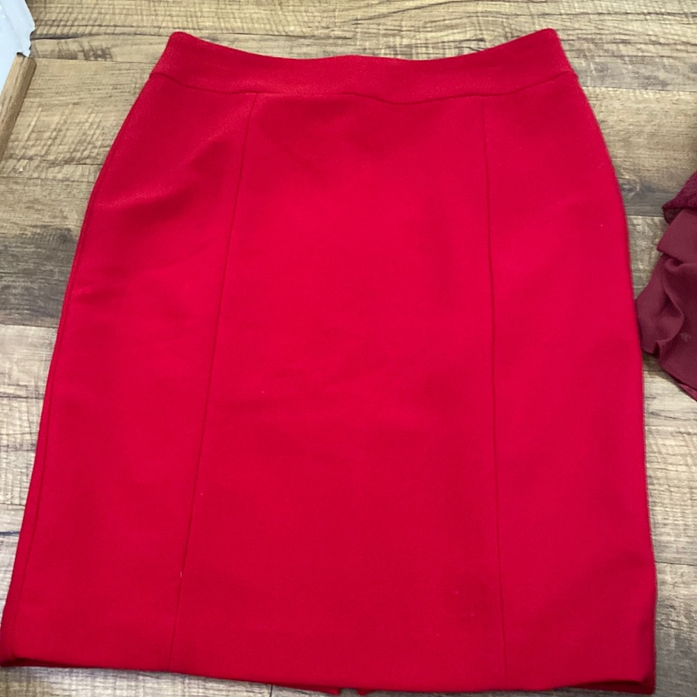 Ann Taylor red pencil skirt